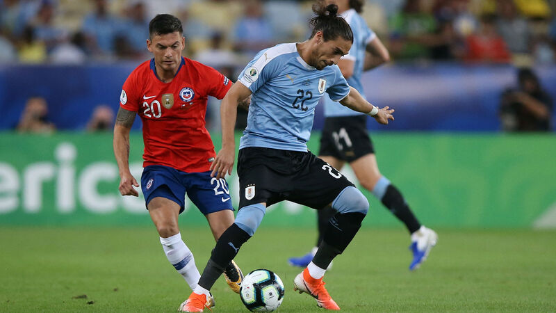Фото с матча Чили 0:1 Уругвай